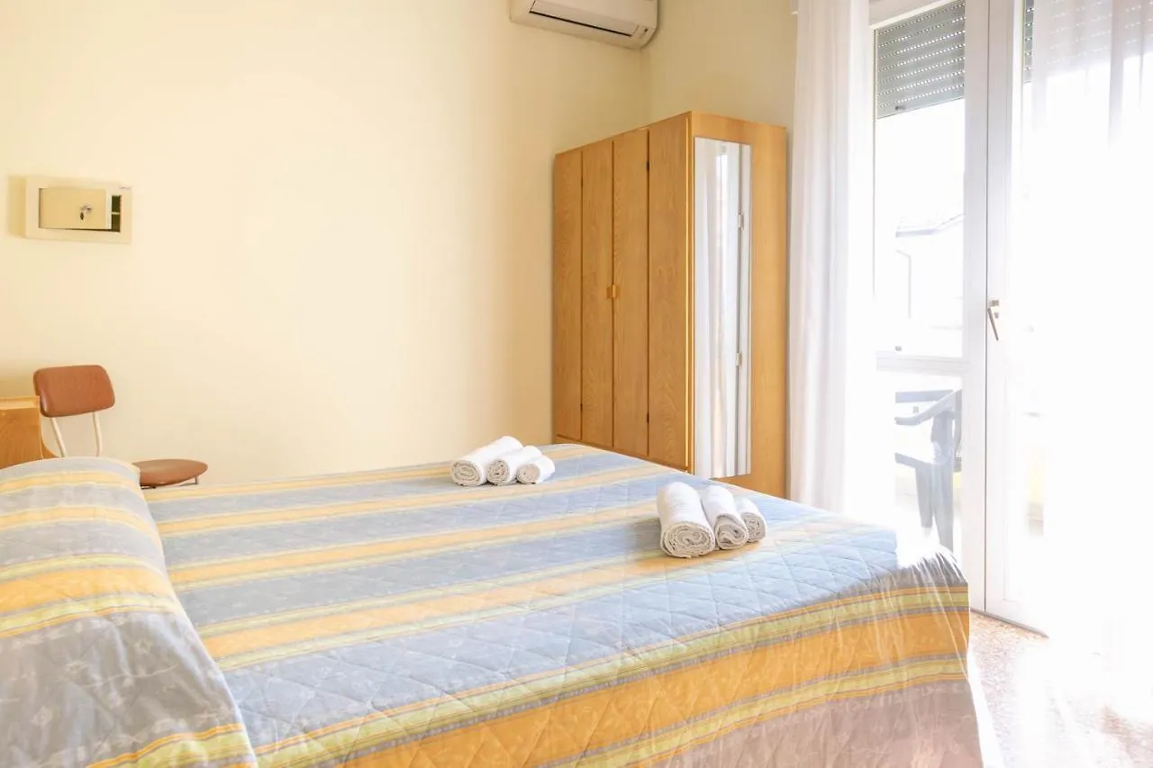 **  Hotel Ischia Rimini Italien